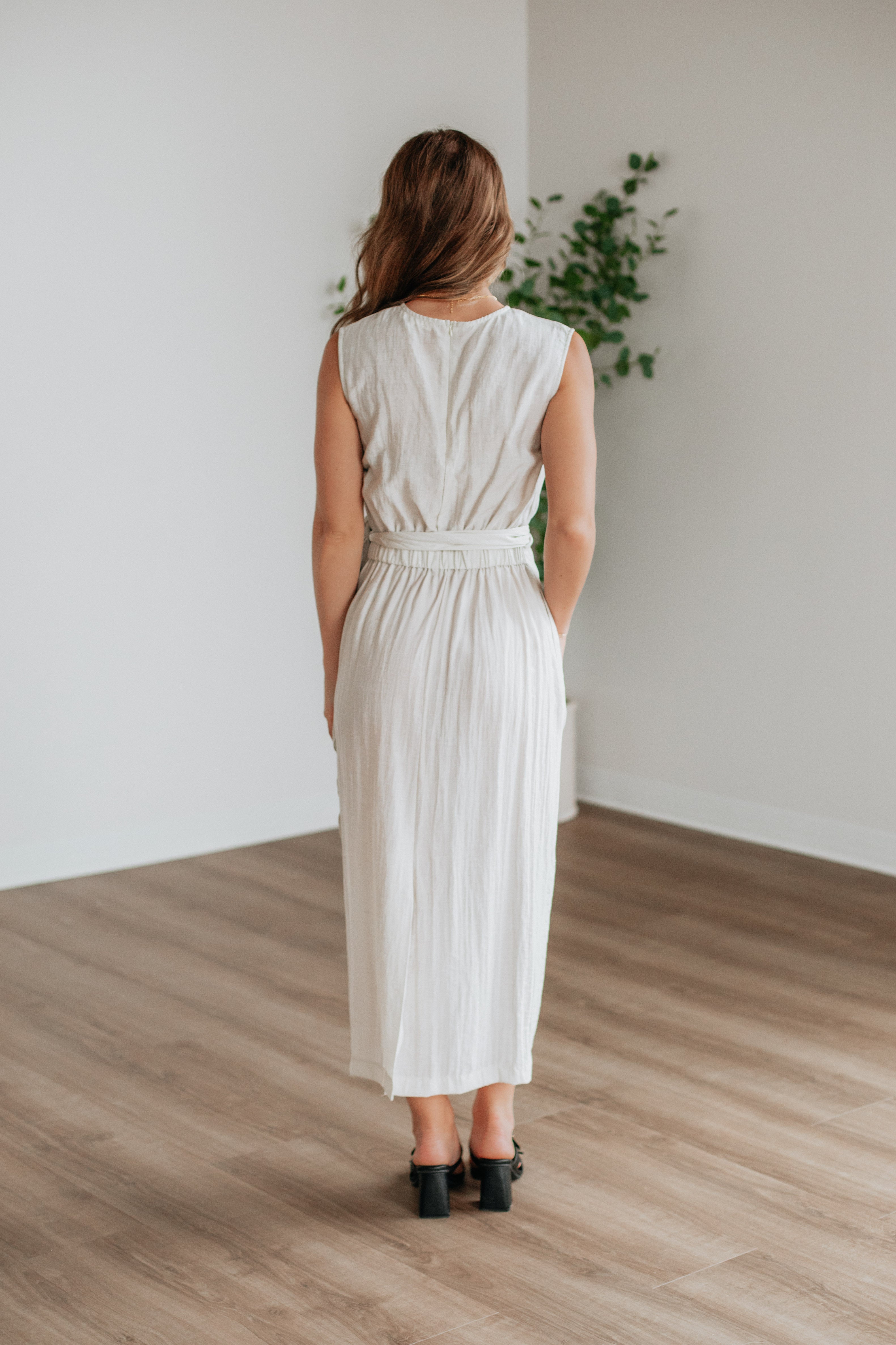 Nadine Linen Dress - Image 8